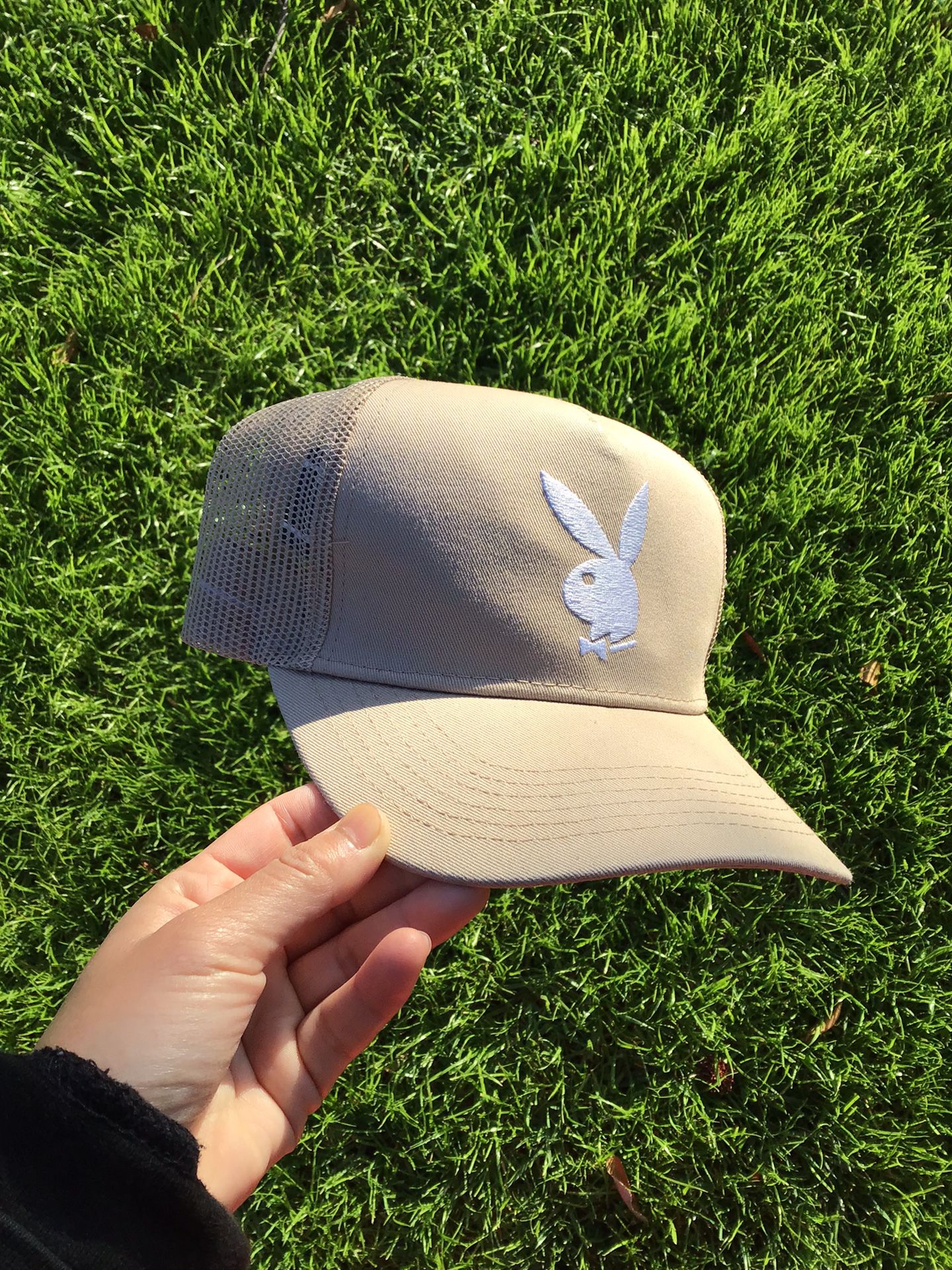Playboy Bunny Snapback Hat Mens Women Ladies Playboy Embroidered Clothing Beach Hiking Camping Summer Fashion Trucker Hats