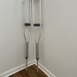 Adjustable Aluminum Crutches - Excellent Condition