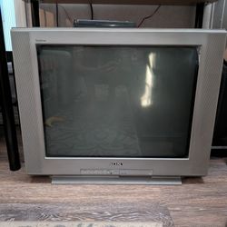 Sony Trinitron 24" CRT TV