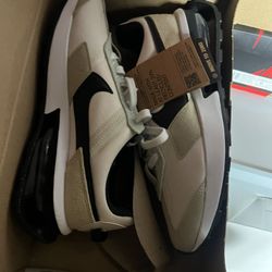 Nike Sneakers Size 8 New 