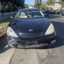 2004 Lexus 