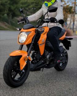 2019 Kawasaki Z150 Motorcycle for Sale – $2,600