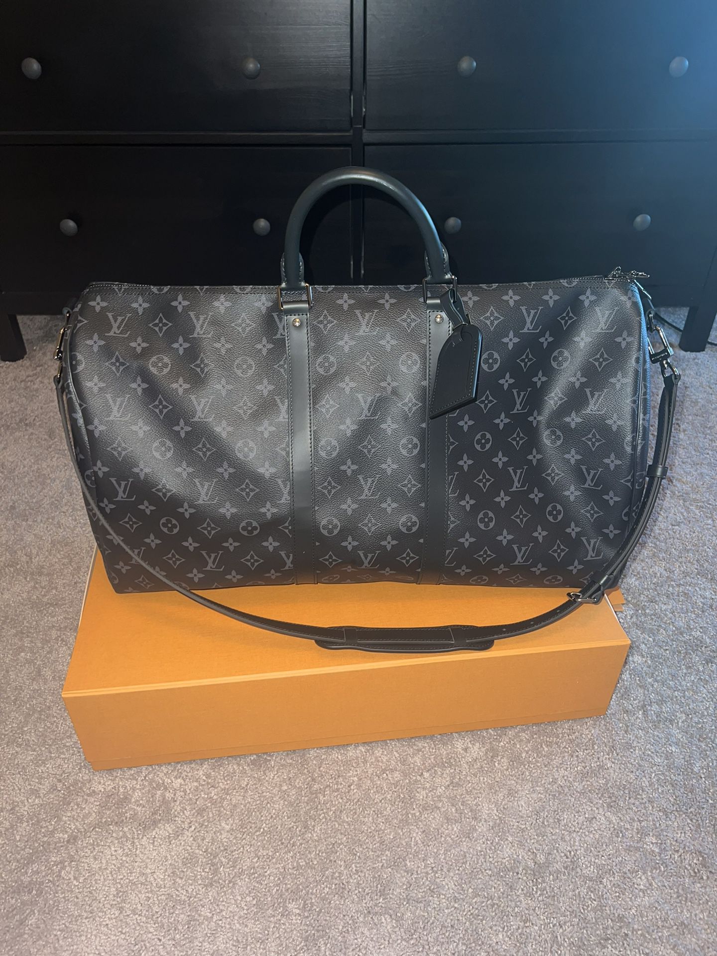 Louis Vuitton Duffle Bag for Sale in Las Vegas, NV - OfferUp