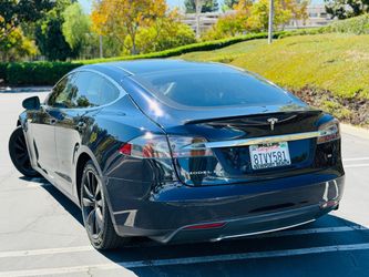 2014 Tesla Model S