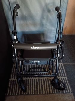 Rollator walker and transport