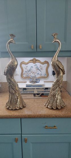 Pier One peacocks