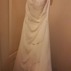 Beautiful Wedding Dress 