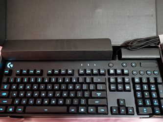 Logitech G810 Orion Spectrum Mechanical Gaming Keyboard