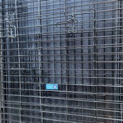 X Large Dog Kennel Used