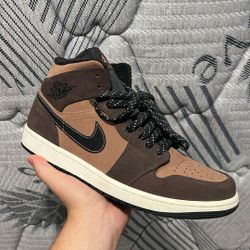 Jordan 1 Mid ‘Dark Chocolate’