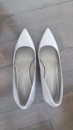 Calvin Klein 2", Heels Women's Size 6