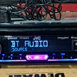 JVC KD-T900BTS cd Bluetooth Car Stereo