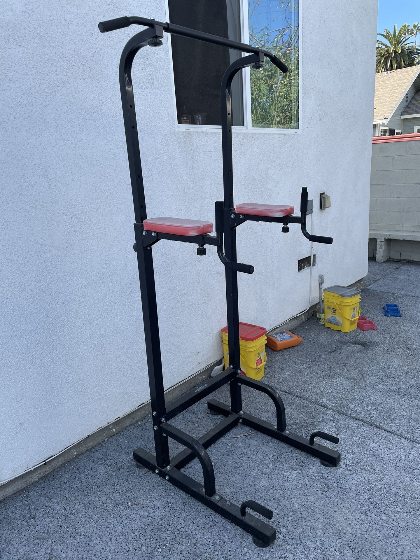 Pull Up, Dip And Push Up Bar for Sale in Los Angeles, CA OfferUp