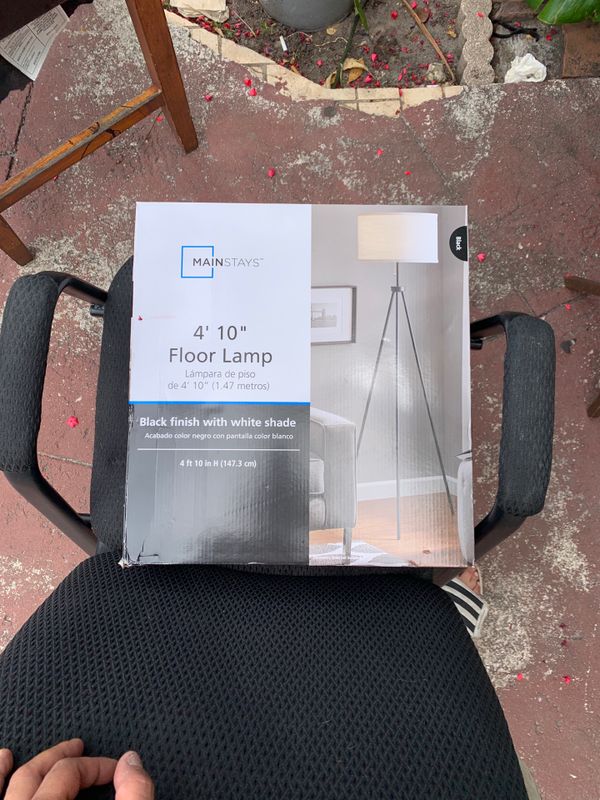 Mainstays 4 10 Three Legged Floor Lamp For In Miami Fl Offerup
