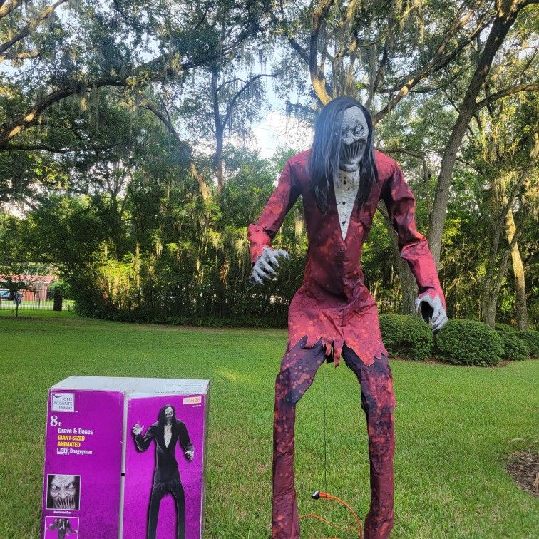 8ft Giant Boogeyman Animatronic w/ LED