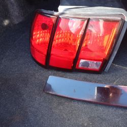 04 Mustang Tail lights 