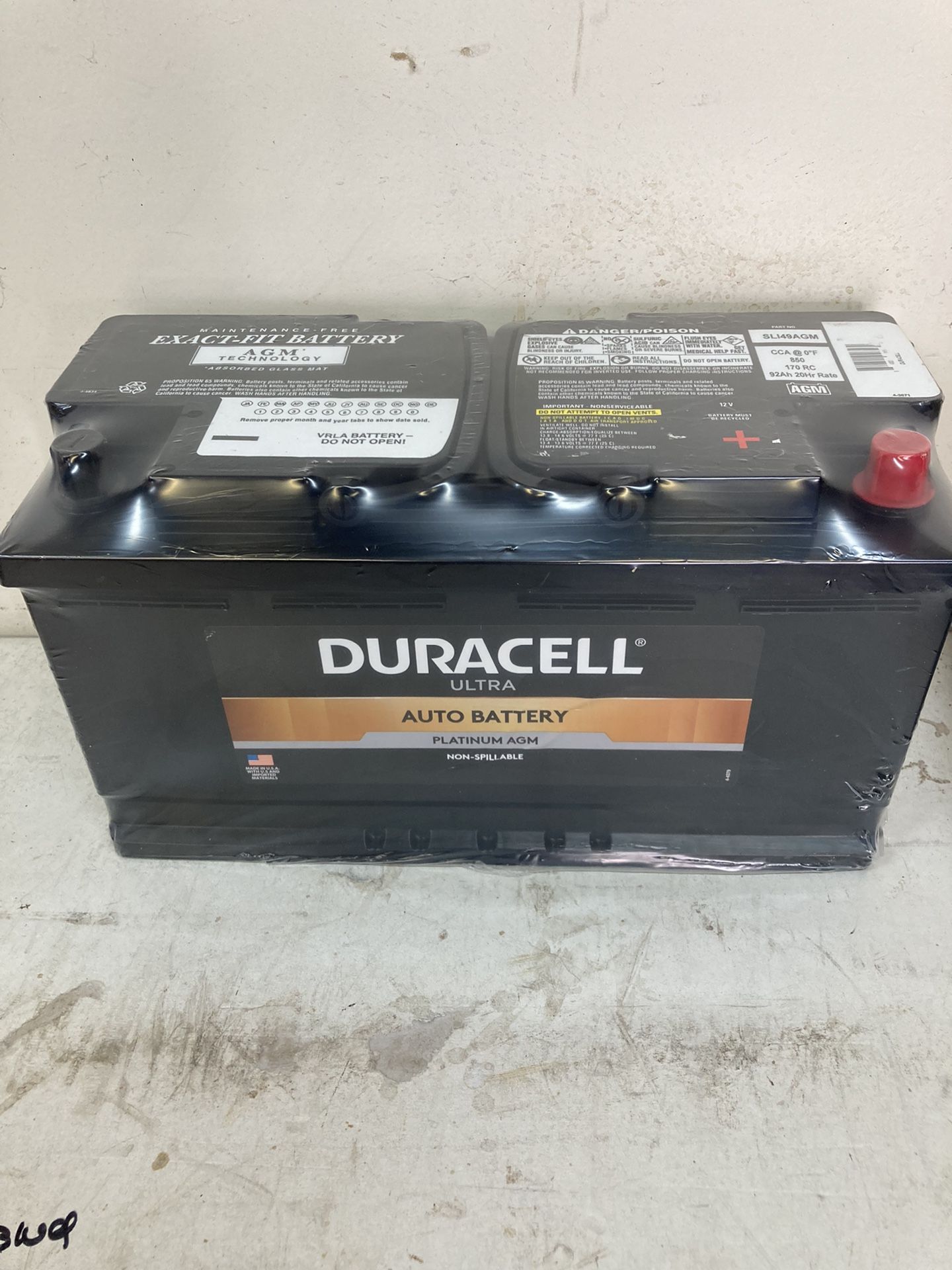 Car battery Duracell ultra platinum gel AGM heavy duty maximum power and performance size H8 for European vehicles only