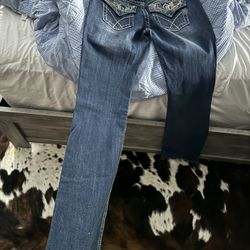 Women’s Miss Me Boot Cut Jeans Size 29