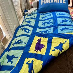 Fortnite 3 Piece Reversible Twin Bed Set 