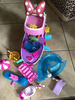 Disney junior minnie mouse bowdazzling yacht