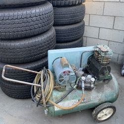 Air Compressor/ Compressor 