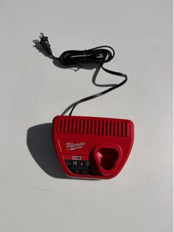 Milwaukee m12 charger
