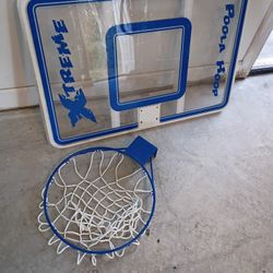 Xtreme, Poola Hoop Backboard  And Rim With Net