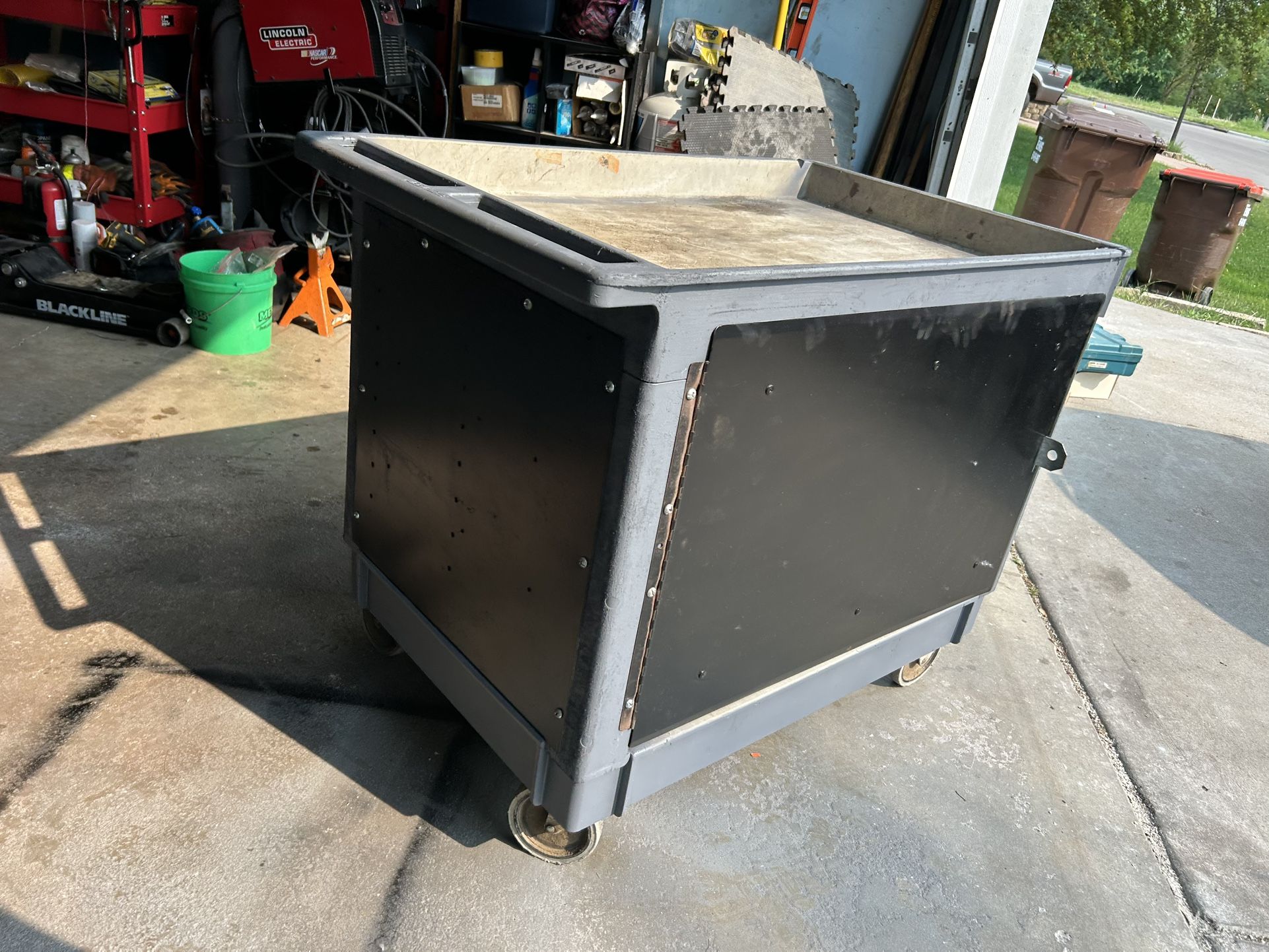 plastic cart mobile
