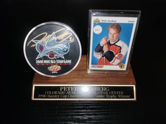 Peter Forsberg signed collectors display