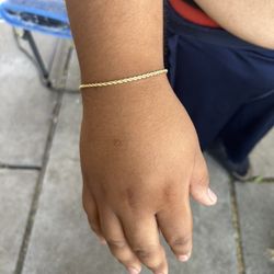 Gold Chain And Bracelet 