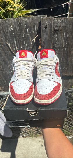 Jordan 1 Low Spades Size 9.5 Men 
