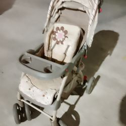 $15 Good Condition Safety First Stroller Med. Size 