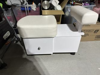 Pedicure Bench /  Silla Para Pedicura 