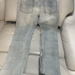 NEW MNML minimal distressed denim with side slit and zippere