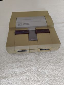 Super Nintendo SNES Console Entertainment Center Video Game Unit