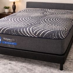 Queen Platform Bed