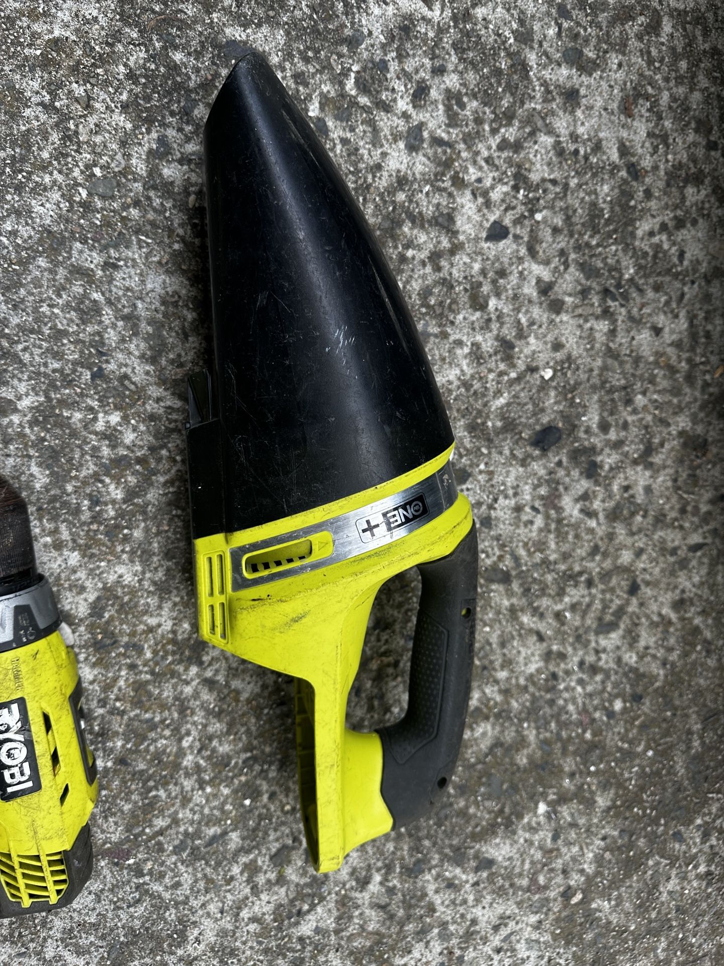 Ryobi 18v Cordless Hand Vacuum 