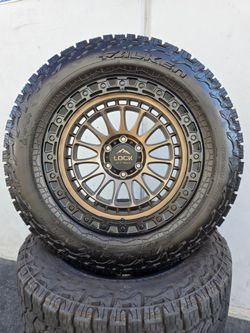 20" LOCK Mojave w/ 34" Falken AT4 tires