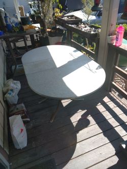 1950s Foldable Wing Table