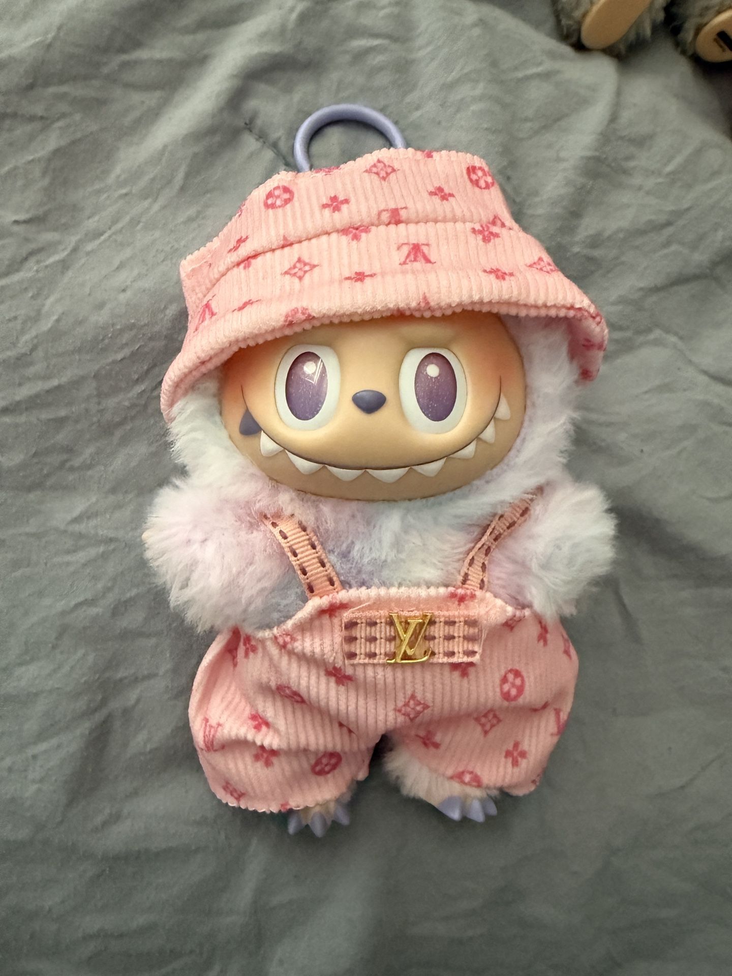 LABUBU Outfit