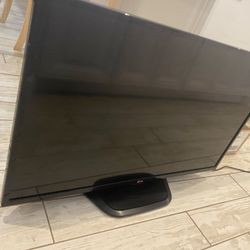 TV Excellent condition 4k hdtv LG