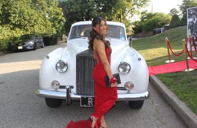 Selling my prom dress!