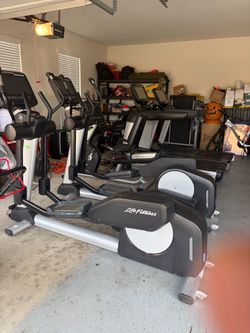Commercial Grade Workout Machines