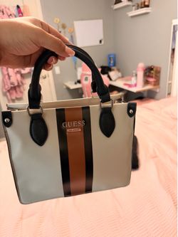 Brown Guess bag