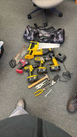 18 V Dewalt Starter Package