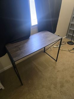 Work desk