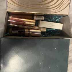 Makeup And Perfume Gift Set 