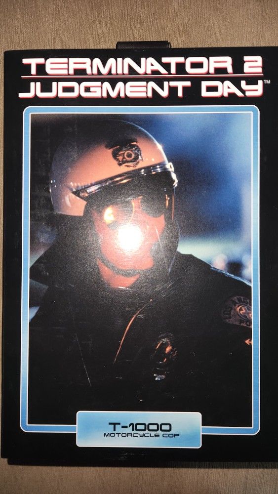 Neca Terminator 2 T-1000 Motorcycle Set 