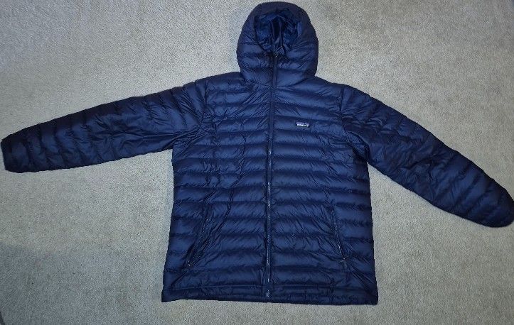 Men's Down Sweater Hoody
Style #
84701