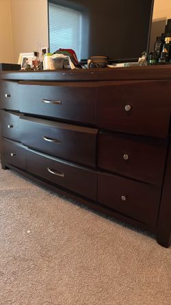Bedroom dresser